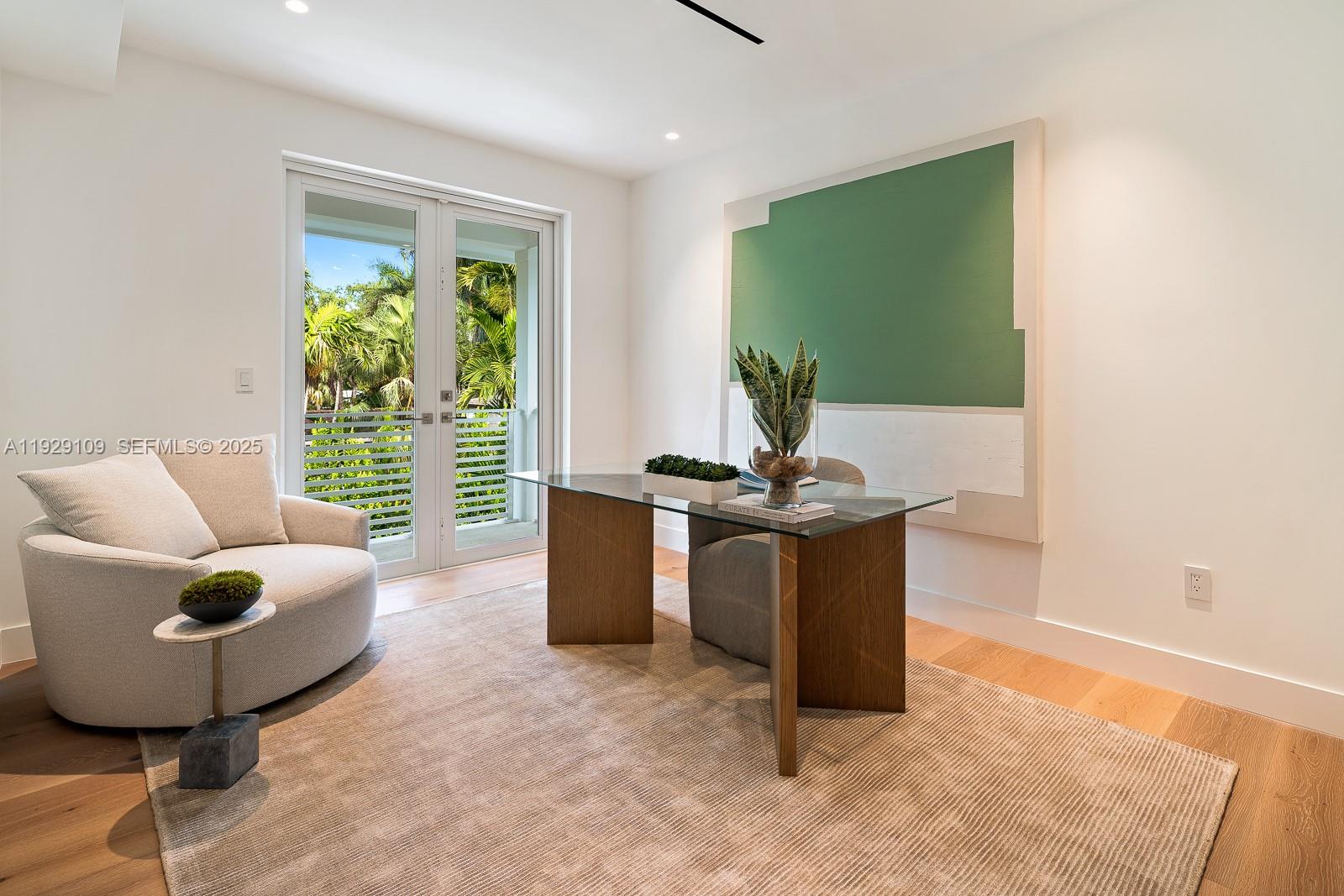 SNAPPER CREEK GROVES - Residential