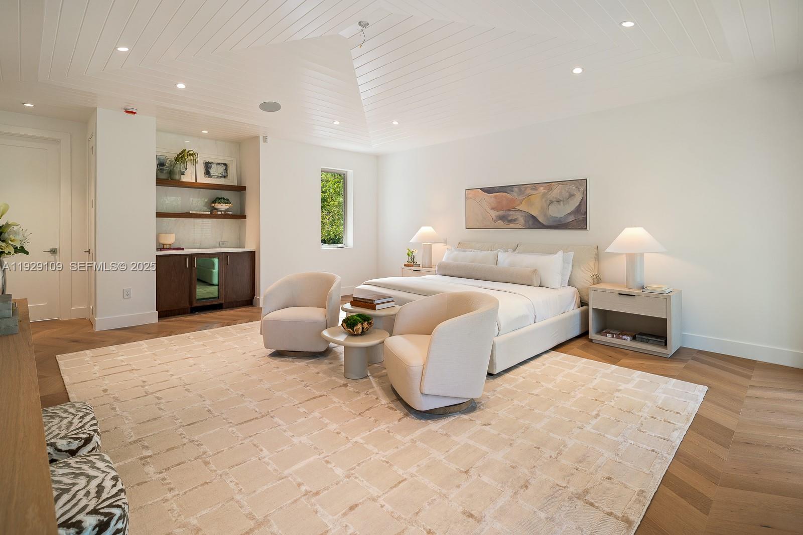 SNAPPER CREEK GROVES - Residential