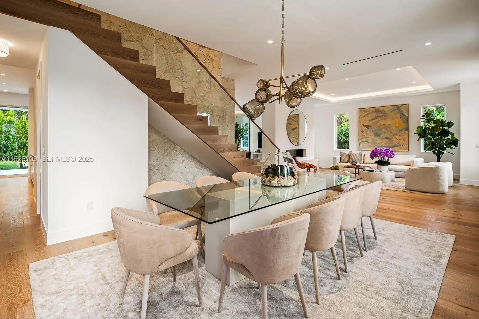 South Miami, Florida 33143, United States, 6 Bedrooms Bedrooms, ,7 BathroomsBathrooms,Residential,Active,254448