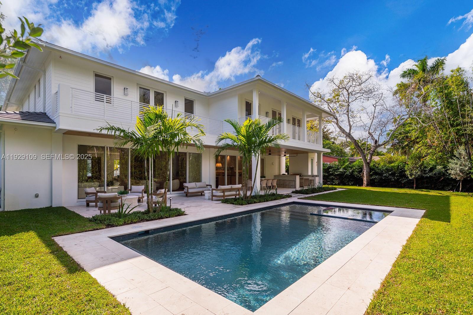 SNAPPER CREEK GROVES - Residential