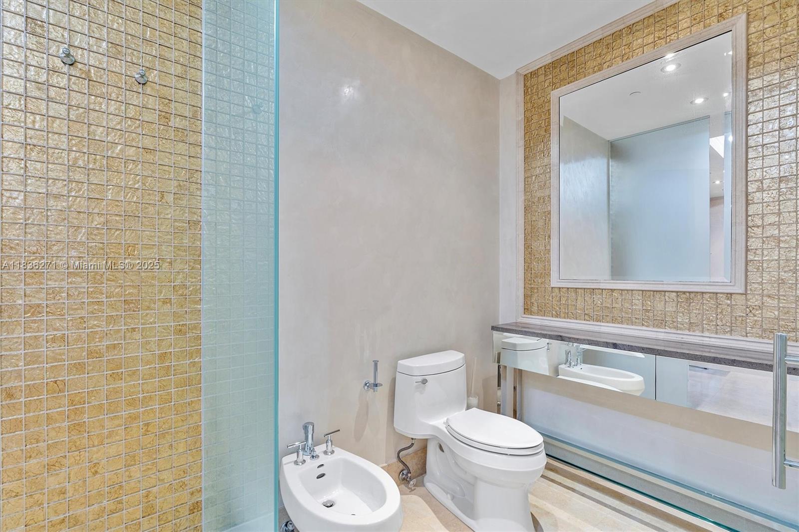 BAL HARBOUR NORTH SOUTH C - Residential