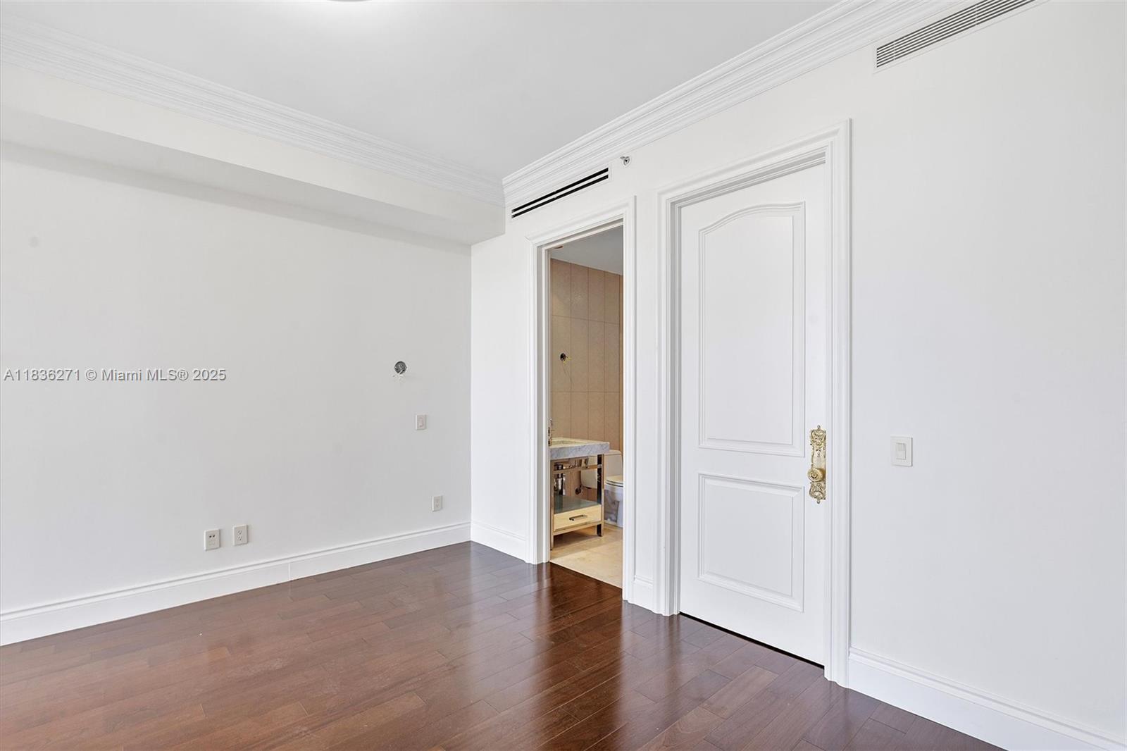 BAL HARBOUR NORTH SOUTH C - Residential