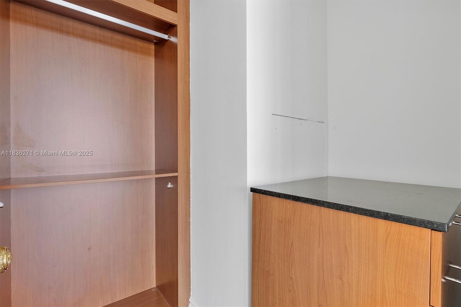 BAL HARBOUR NORTH SOUTH C - Residential