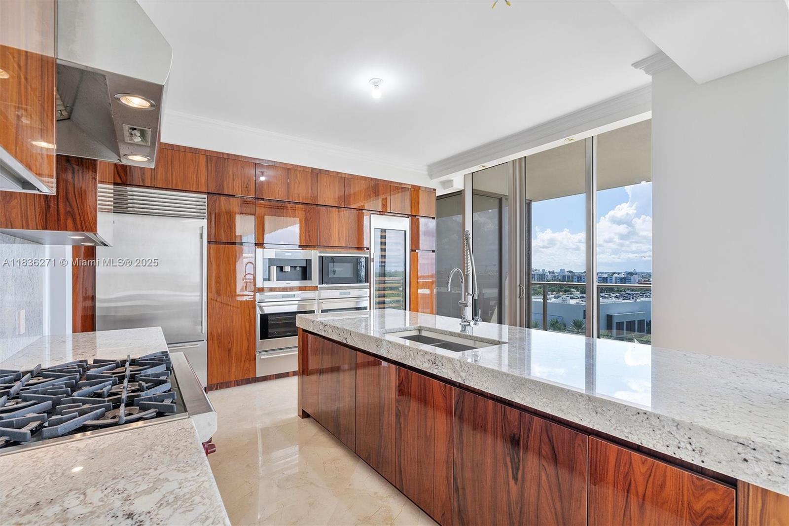 BAL HARBOUR NORTH SOUTH C - Residential