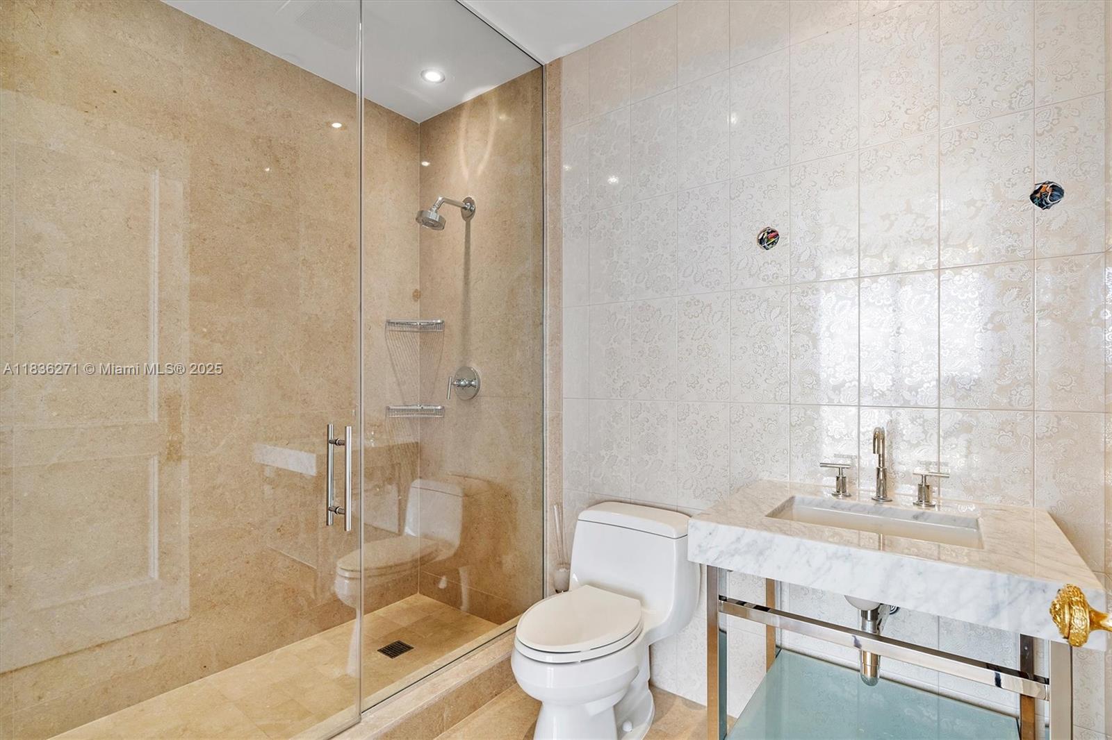 BAL HARBOUR NORTH SOUTH C - Residential