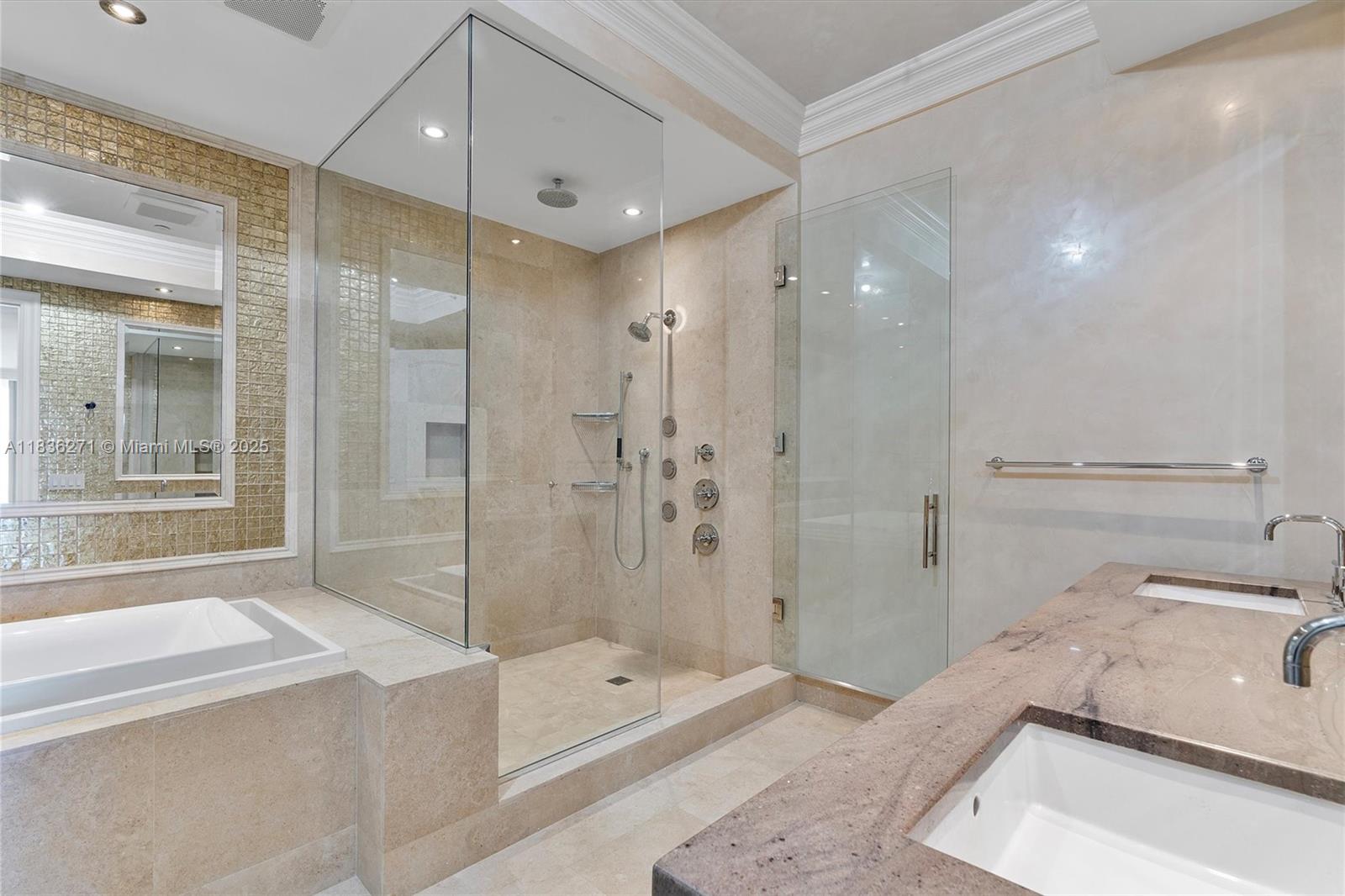 BAL HARBOUR NORTH SOUTH C - Residential