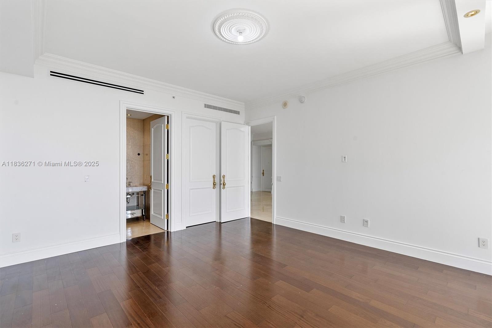 BAL HARBOUR NORTH SOUTH C - Residential