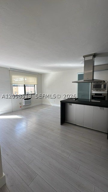 2501 NE 184th Ter 2503