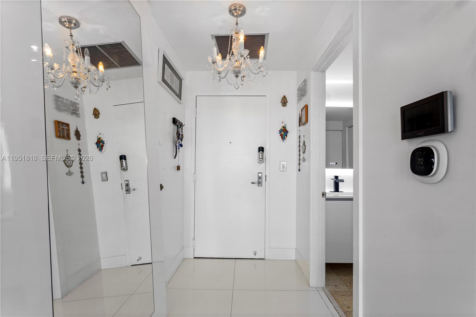 THE LEXI CONDO - Residential