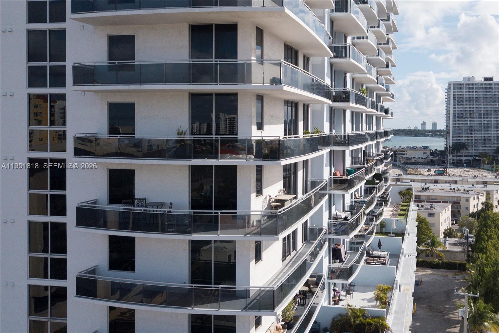 THE LEXI CONDO - Residential