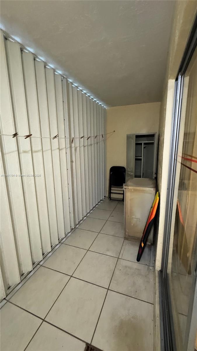 RO-MONT SOUTH CONDO E - Residential