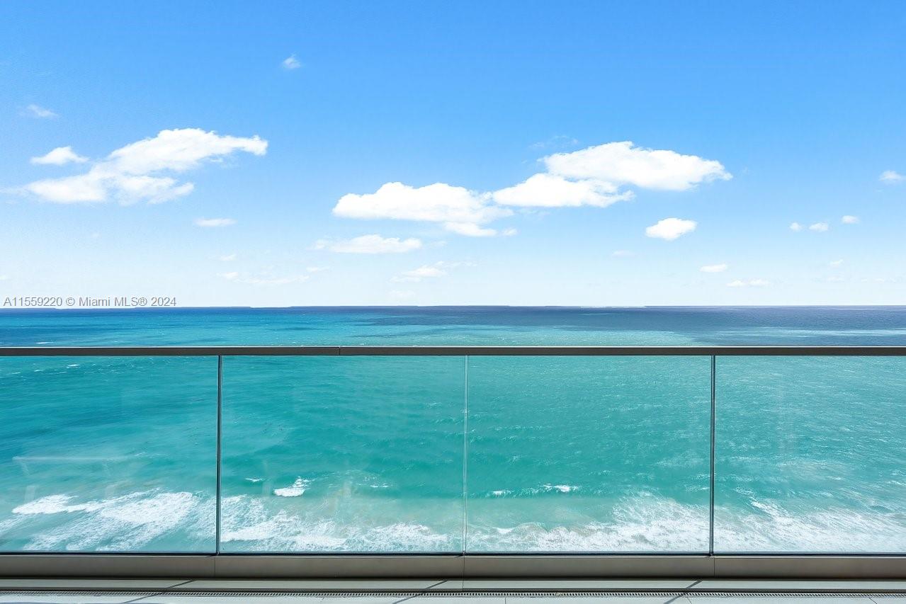 OCEANA BAL HARBOUR CONDO - Residential