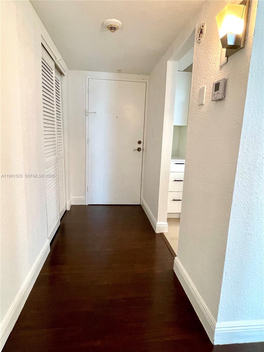 OCEANVIEW BUILDING A COND - Residential