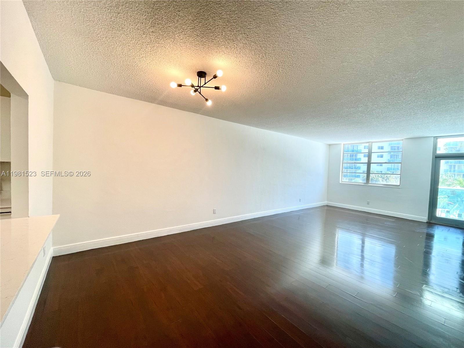 OCEANVIEW BUILDING A COND - Residential