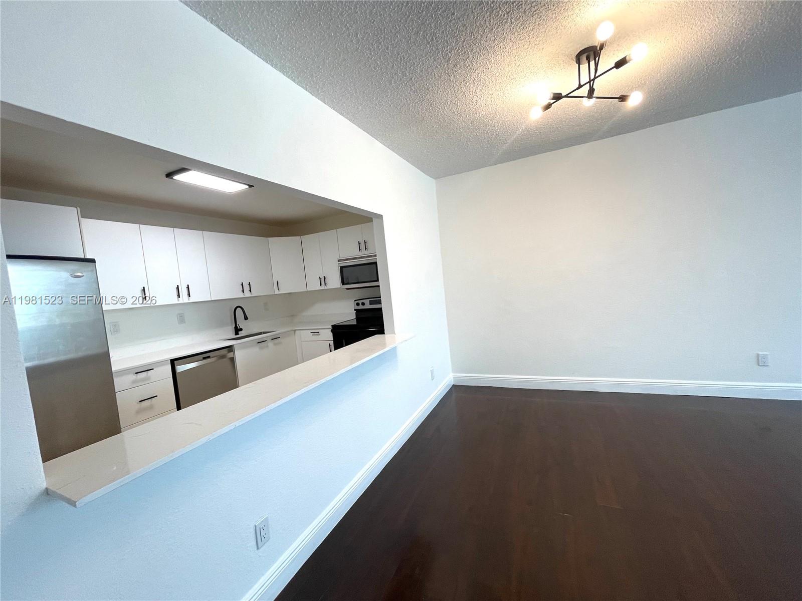 OCEANVIEW BUILDING A COND - Residential