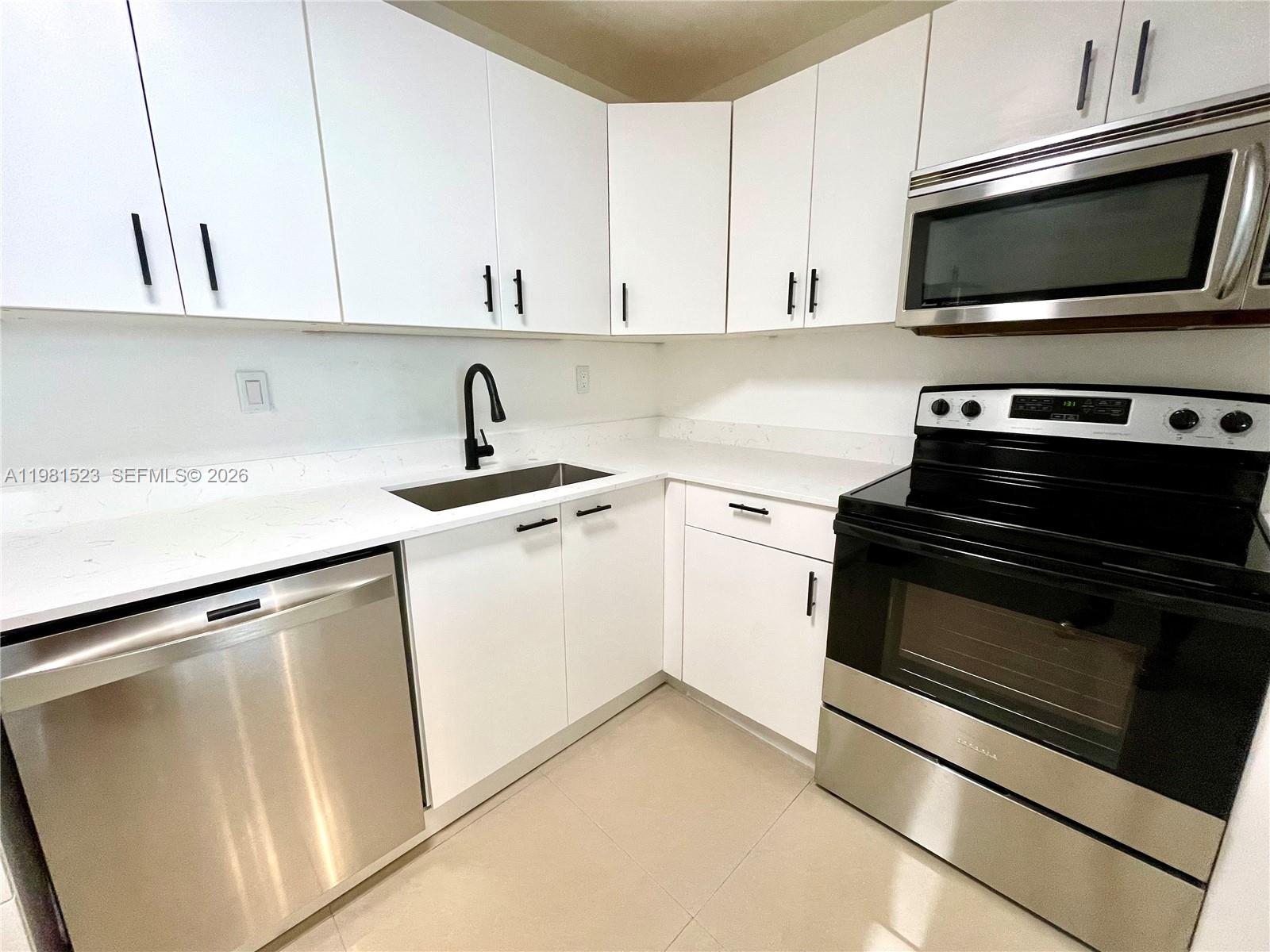 OCEANVIEW BUILDING A COND - Residential