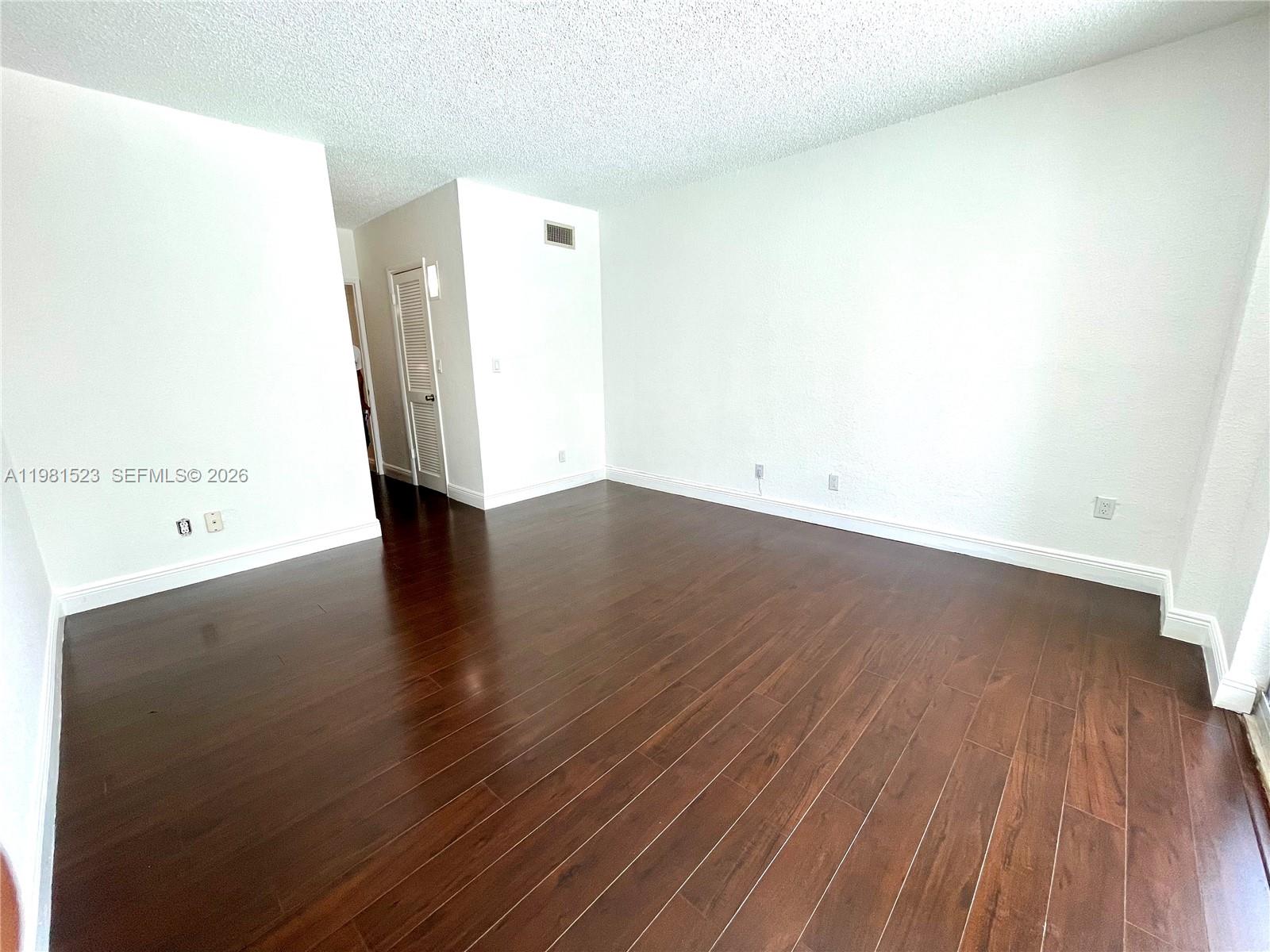 OCEANVIEW BUILDING A COND - Residential