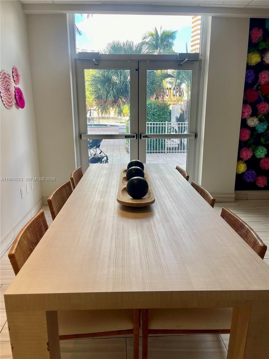 OCEANVIEW BUILDING A COND - Residential