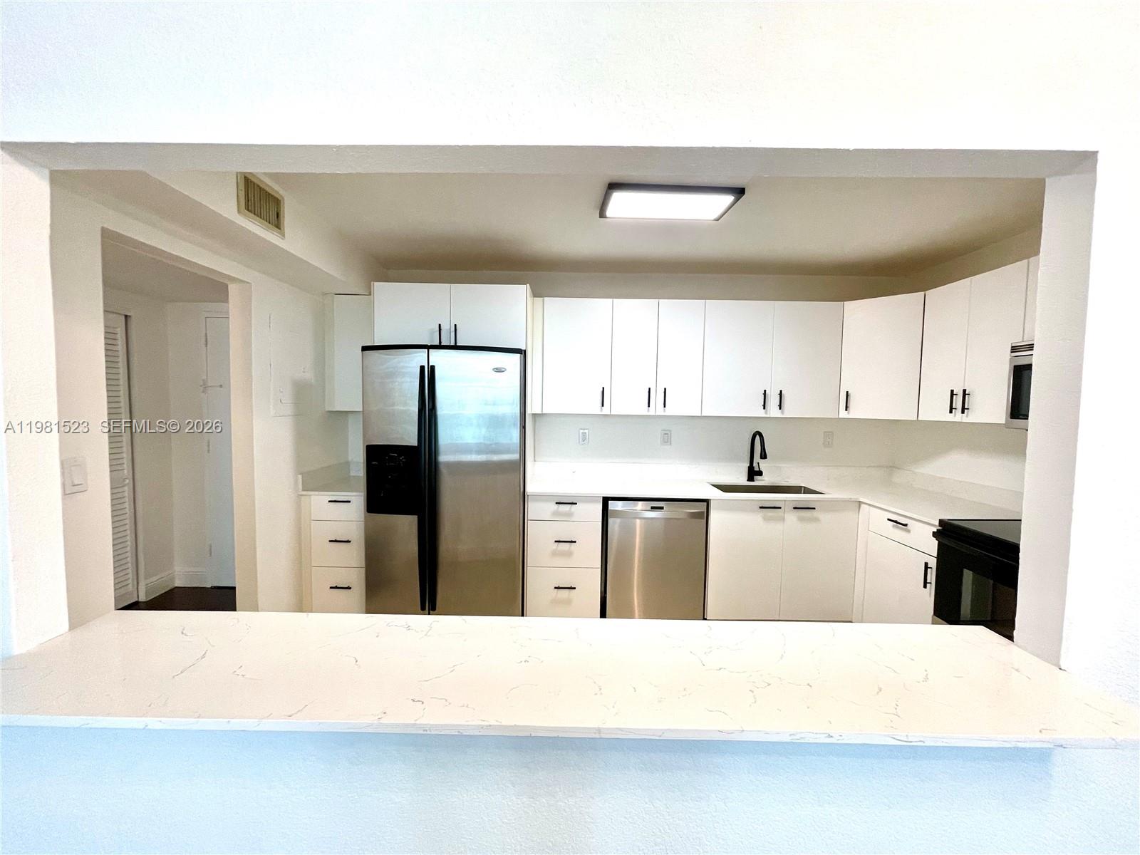 OCEANVIEW BUILDING A COND - Residential