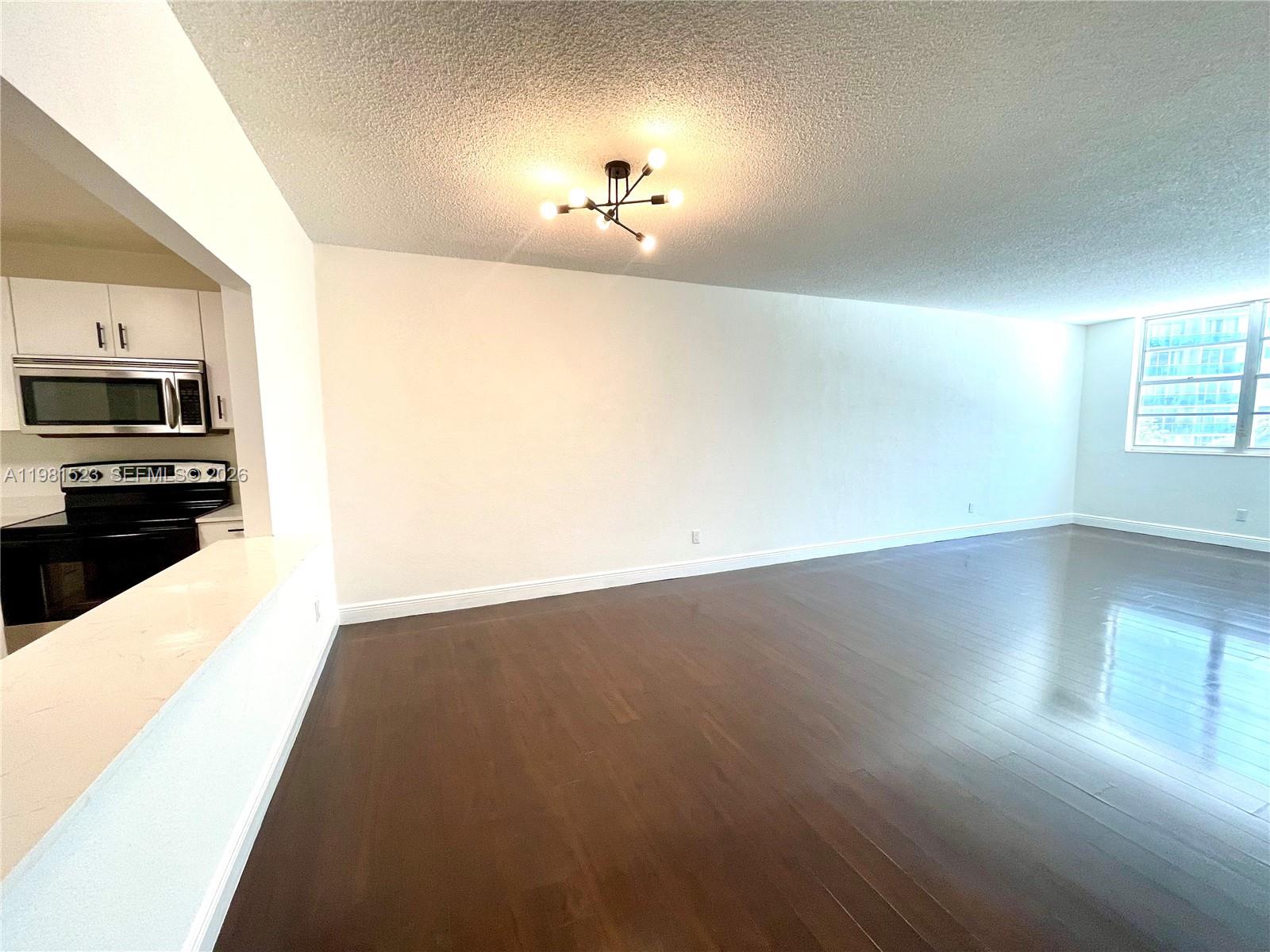 OCEANVIEW BUILDING A COND - Residential