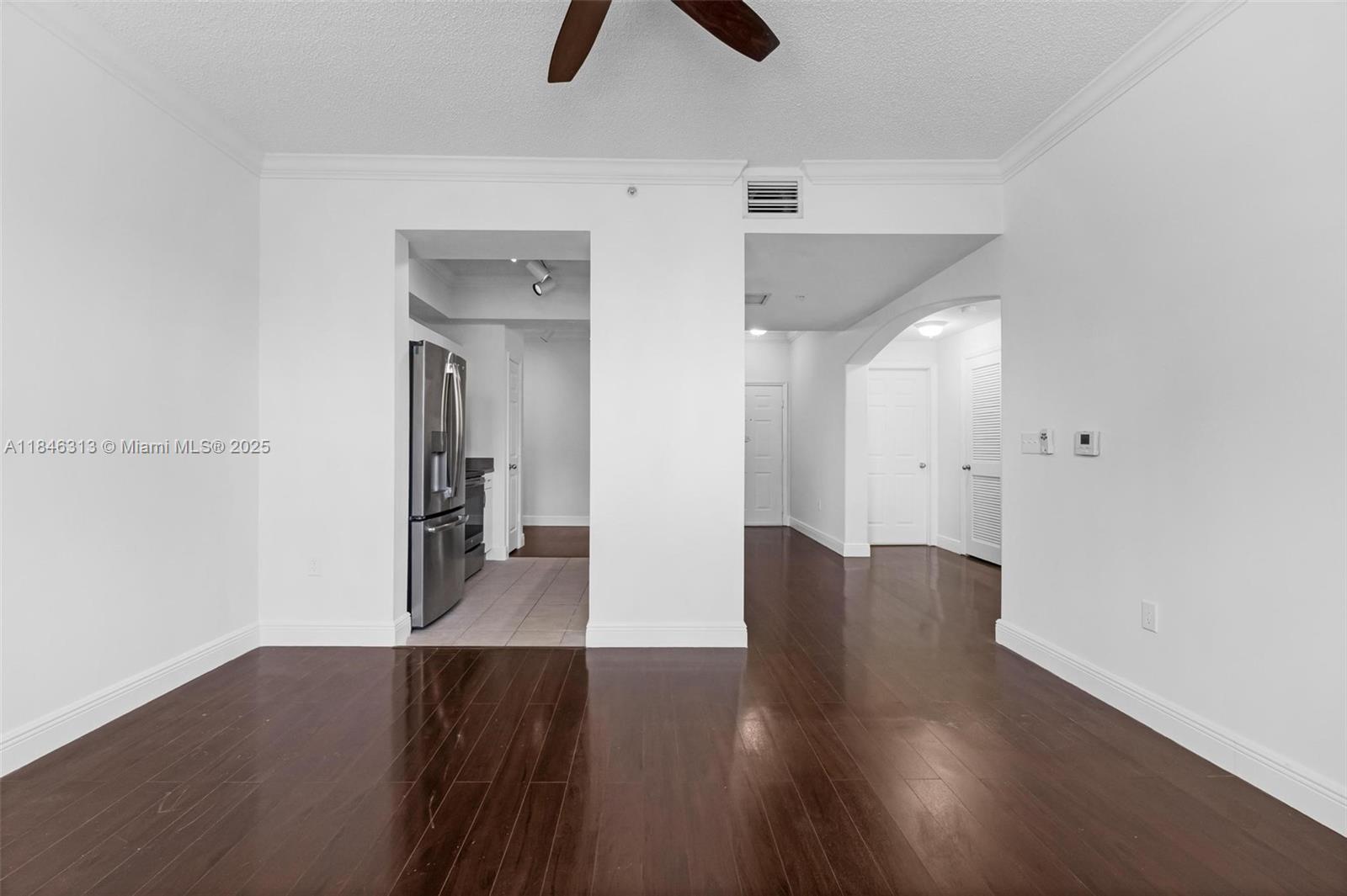 SOLE AT FORT LAUDERDALE C - Residential Lease
