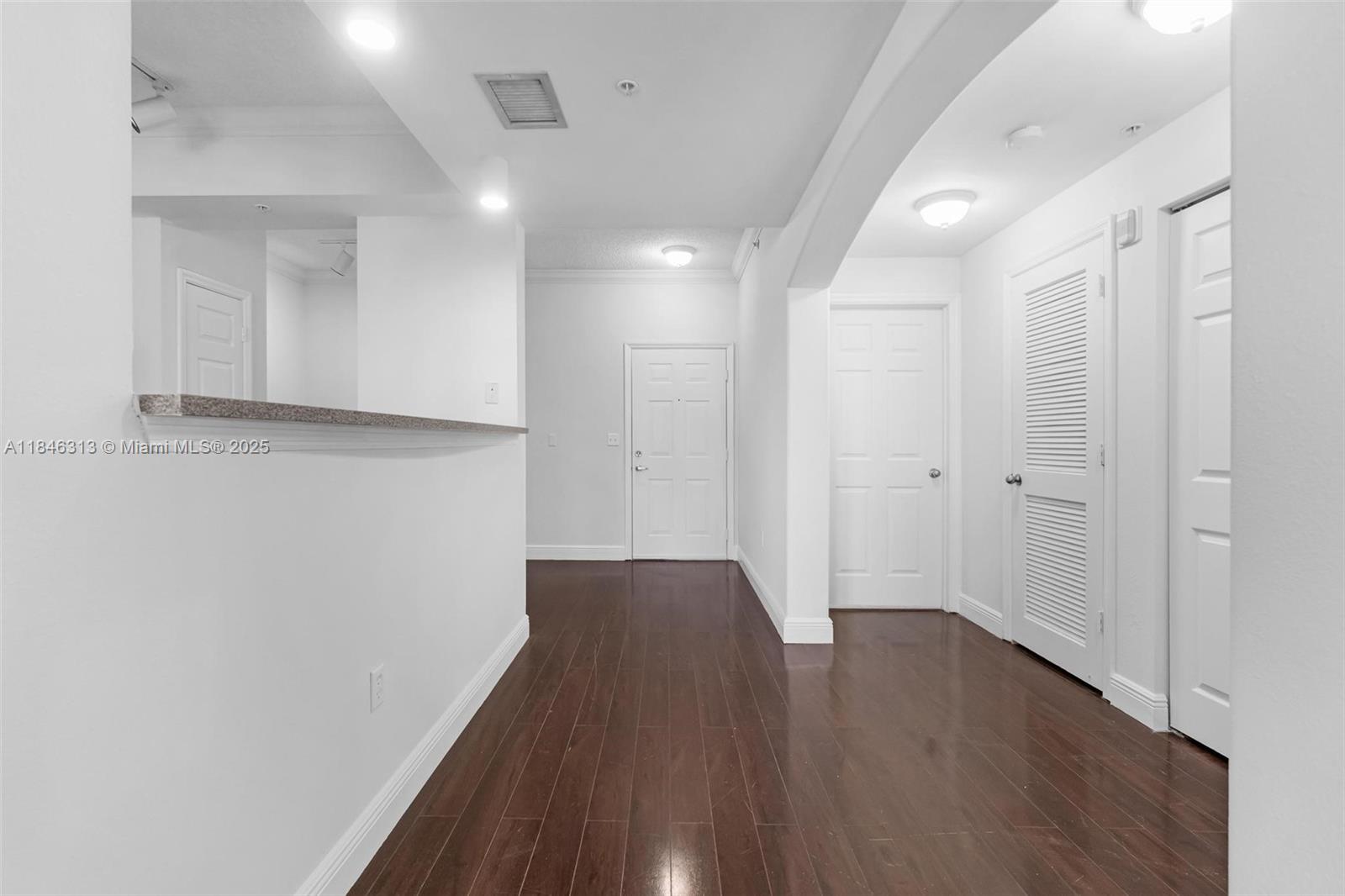 SOLE AT FORT LAUDERDALE C - Residential Lease
