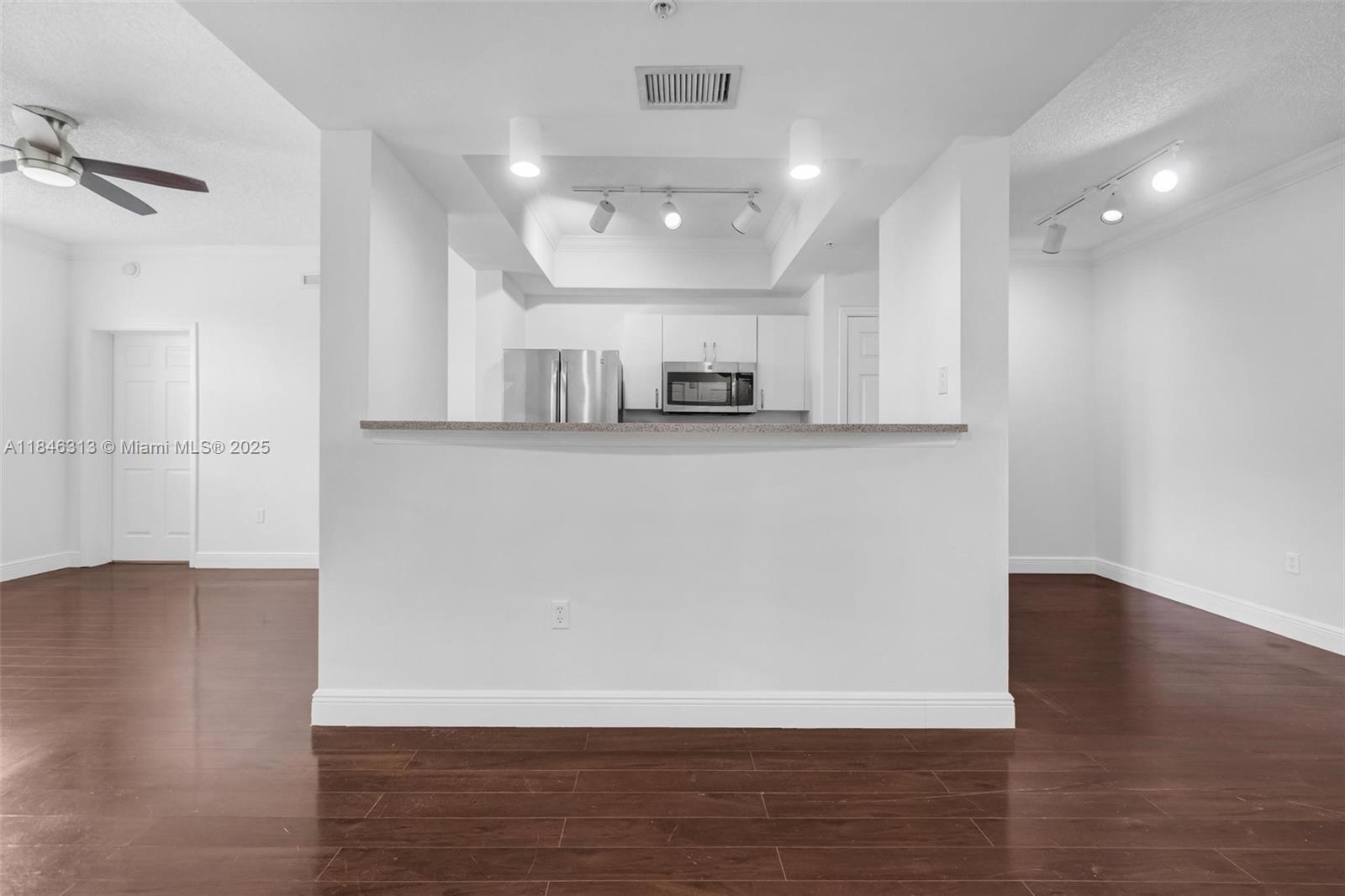 SOLE AT FORT LAUDERDALE C - Residential Lease