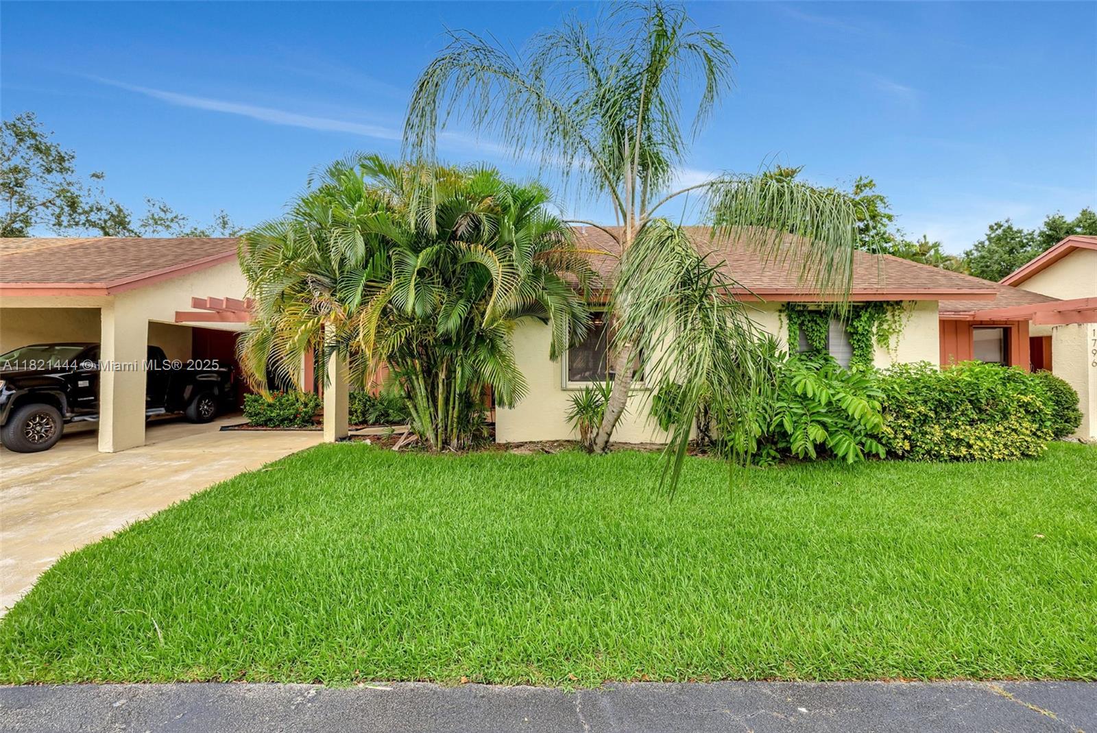 1798 Maplewood Trl, Coconut Creek, Broward County, Florida - 2 Bedrooms  
2 Bathrooms - 