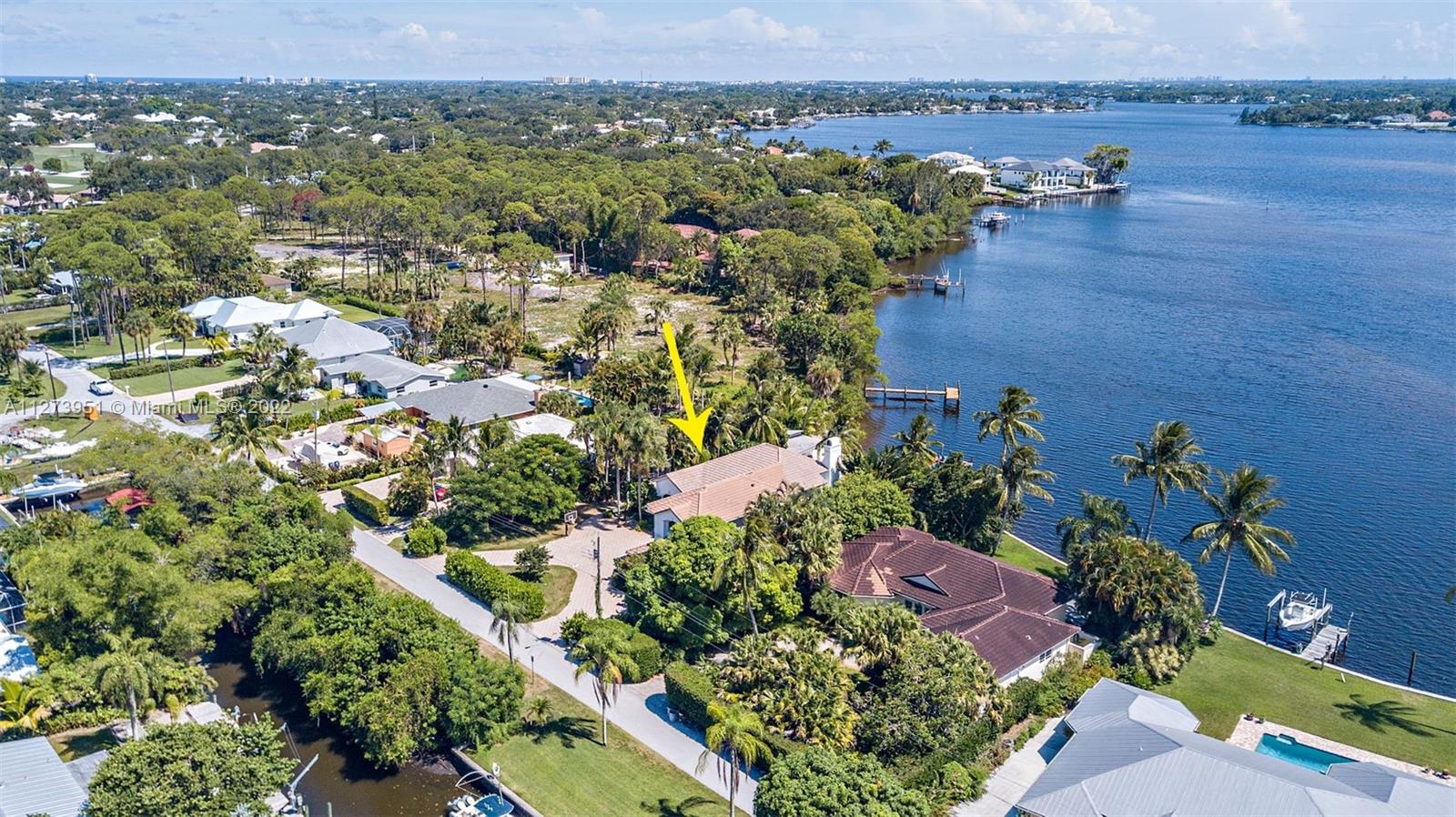 COVE POINT PLAT OF - Residential