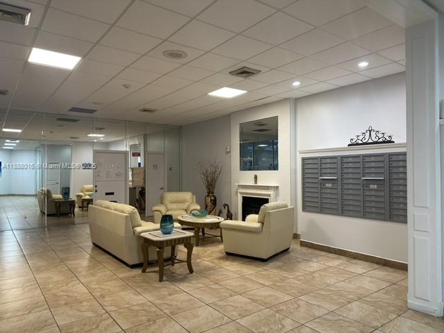 IMPERIAL TOWERS NORTH CON - Residential Lease