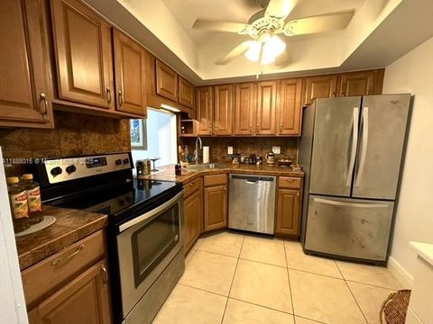 1801 S Ocean Dr 541 Hallandale Beach FL 33009