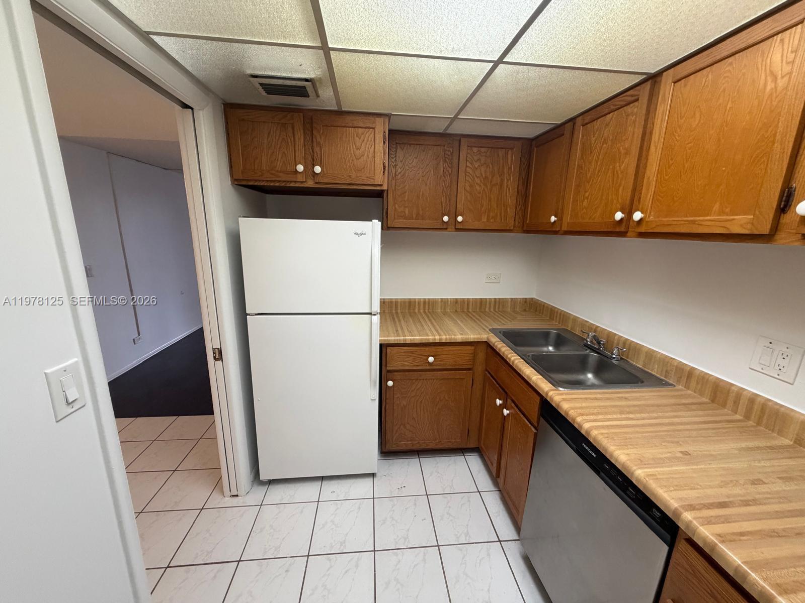 INTERNATIONAL VILLAGE AT - Residential Lease