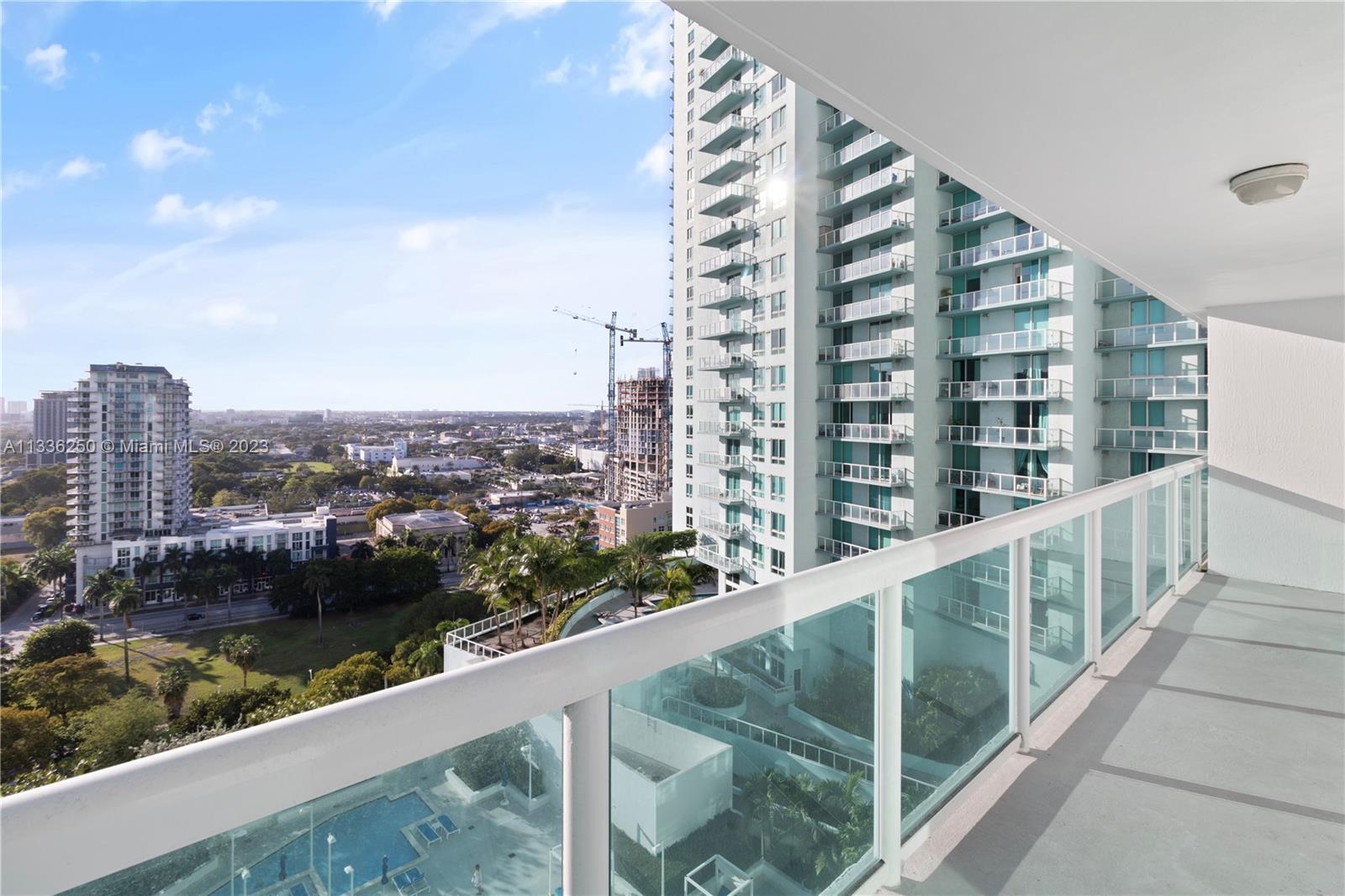 1800 CLUB CONDO - Residential