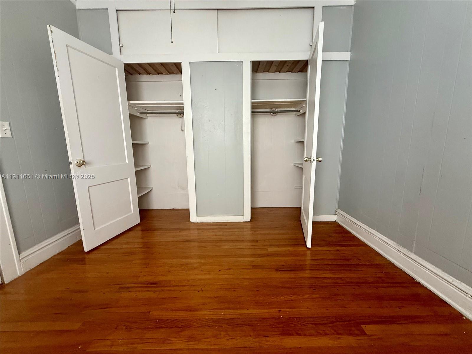 C GAB DOUGLAS SEC - Residential Lease