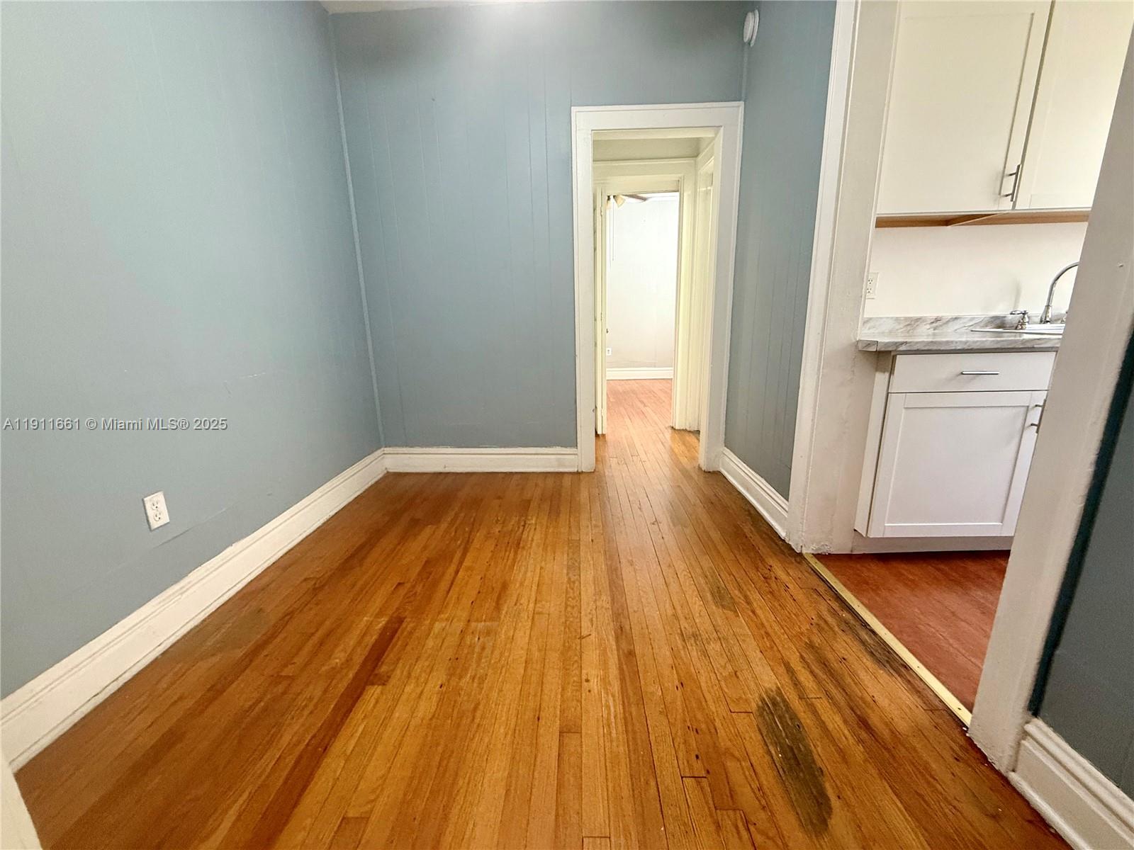 C GAB DOUGLAS SEC - Residential Lease