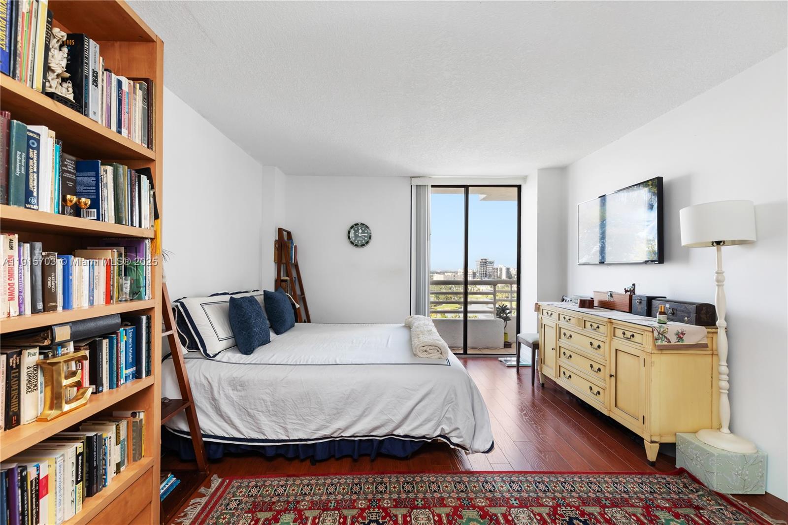 PARC CENTRAL AVENTURA EAS - Residential