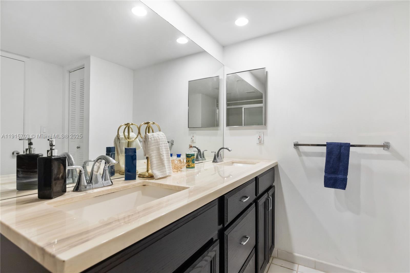 PARC CENTRAL AVENTURA EAS - Residential