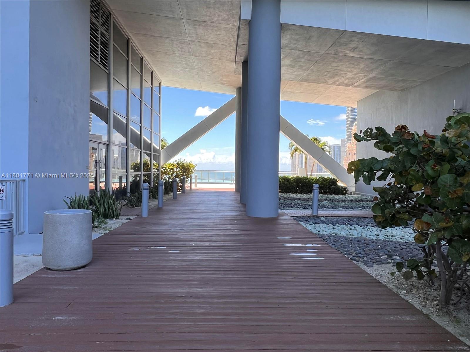 MARINABLUE CONDO - Residential Lease