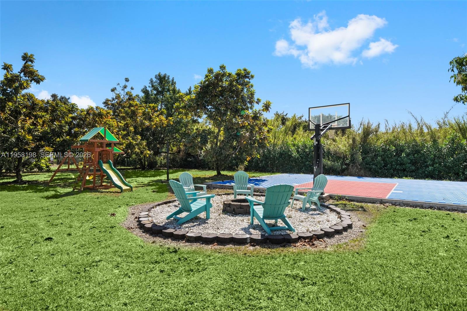 REDLAND - Residential