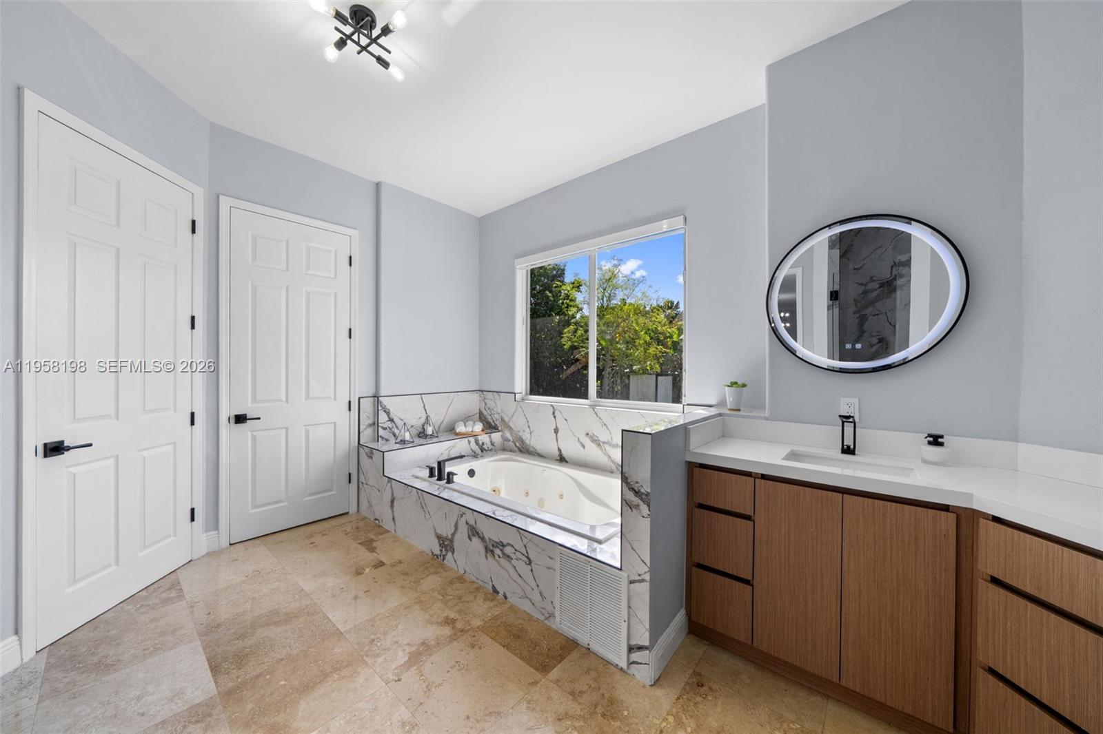 REDLAND - Residential