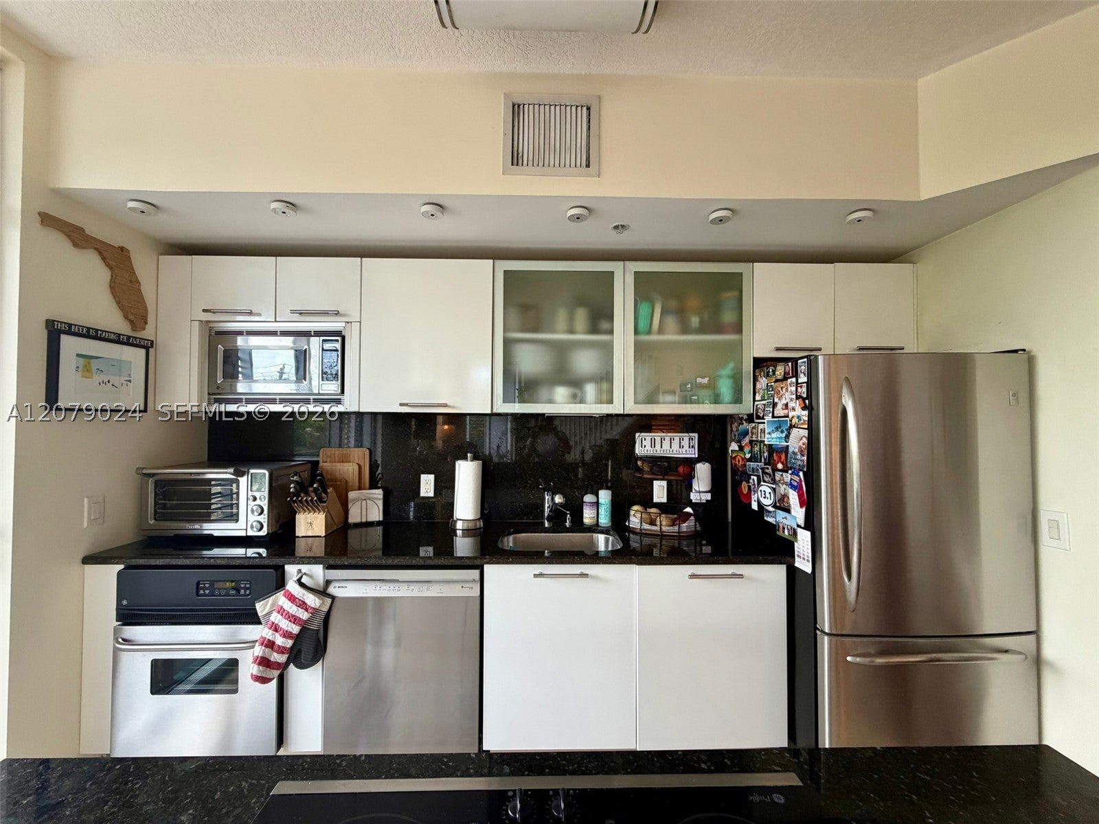 3339 Virginia St 320