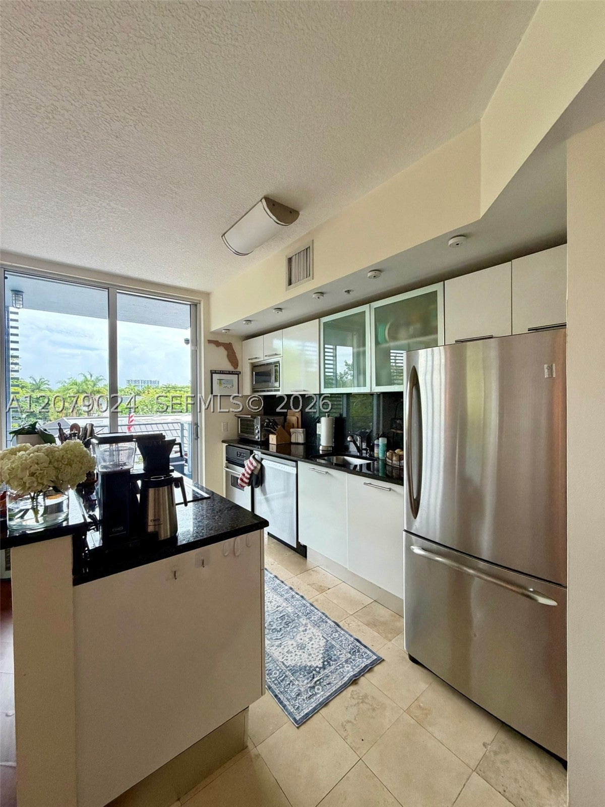 3339 Virginia St 320