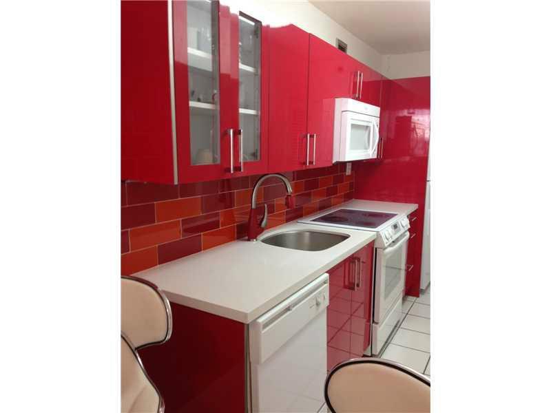 THE DECOPLAGE CONDO - Residential Lease