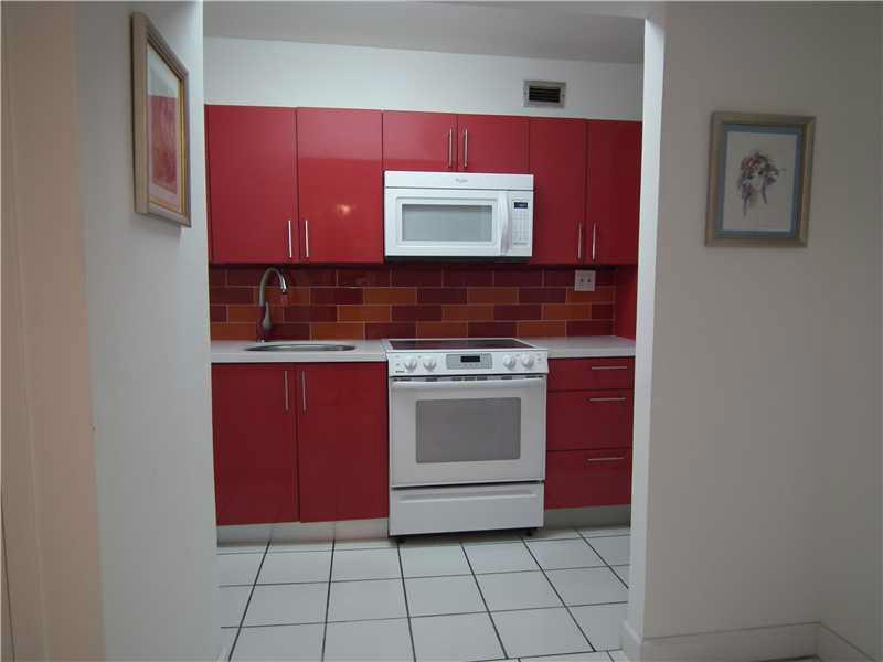 THE DECOPLAGE CONDO - Residential Lease