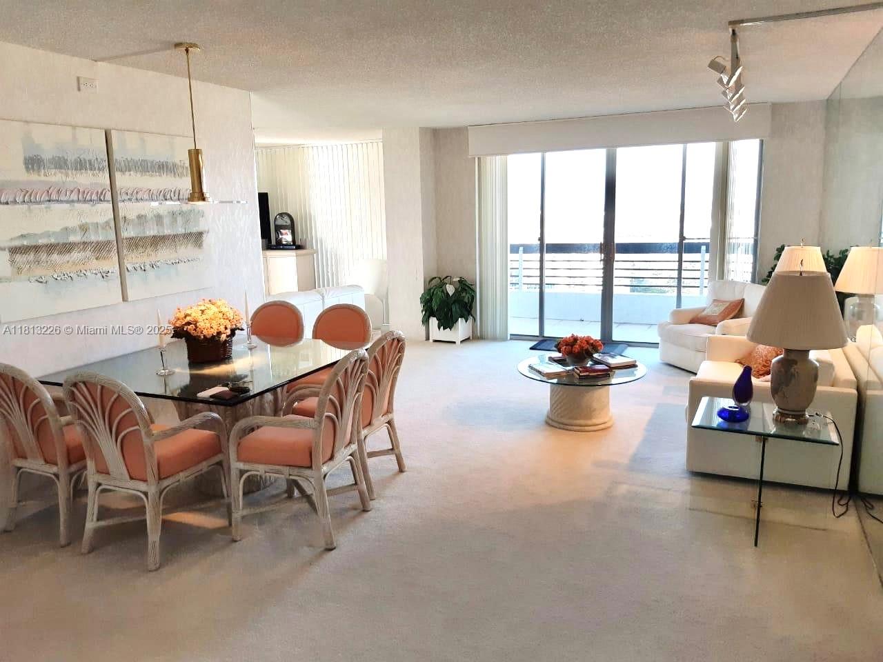 MYSTIC POINTE TOWER 500 C - Residential