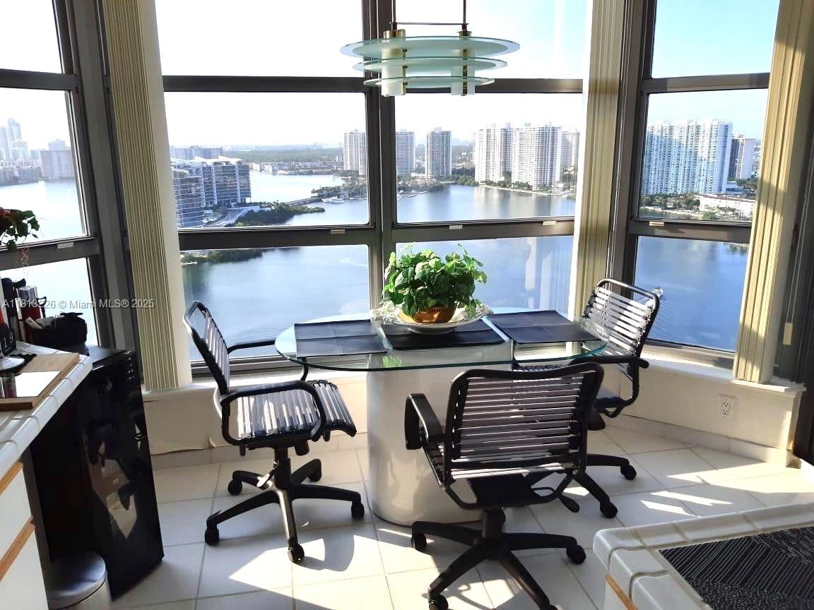 3530 Mystic Pointe Dr 3001