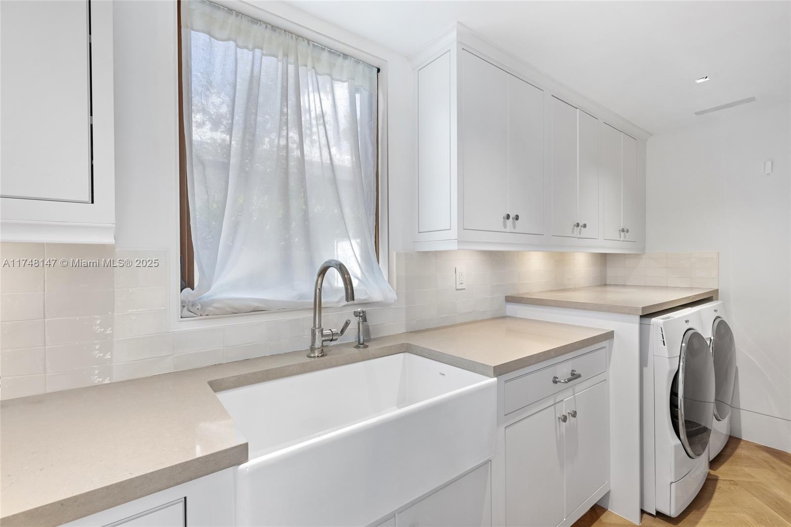RIVO ALTO AMD - Residential