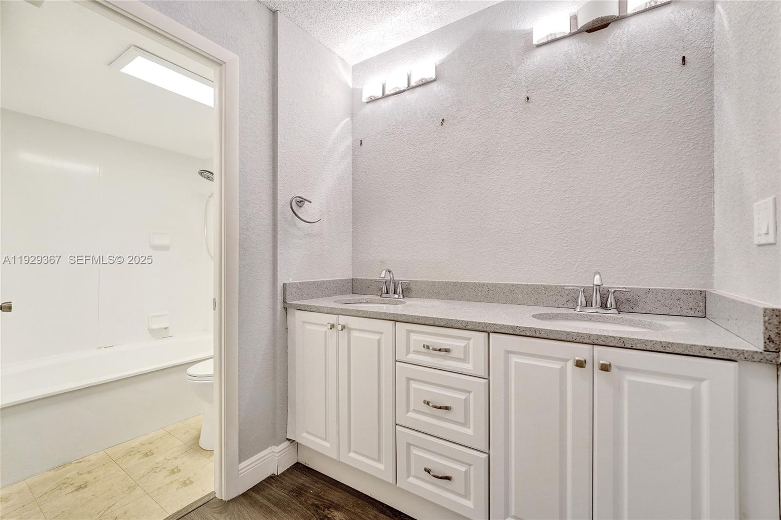 GRANDVIEW AT EMERALD HILL - Residential