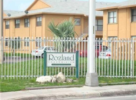 ROZLAND CONDO - Residential Lease