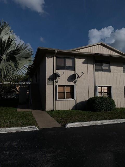 ROZLAND CONDO - Residential Lease